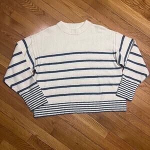 American Eagle Striped Pullover Crewneck Sweater Size Medium